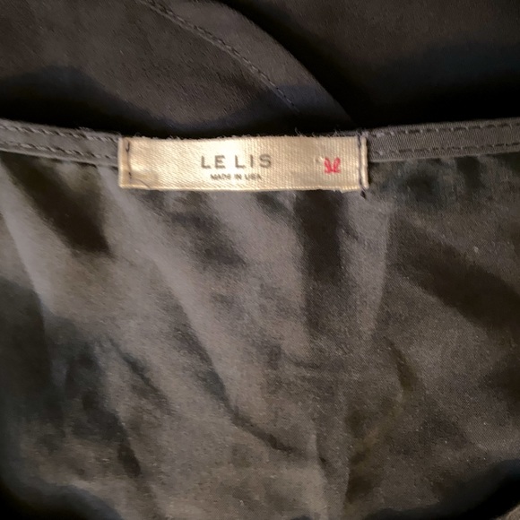 Black blouse - Picture 1 of 2